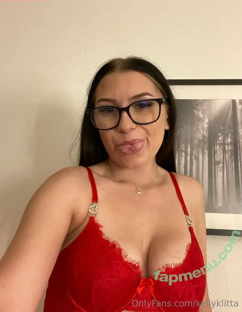 kelly.klitta nude photo #0002 (kellyklatt)