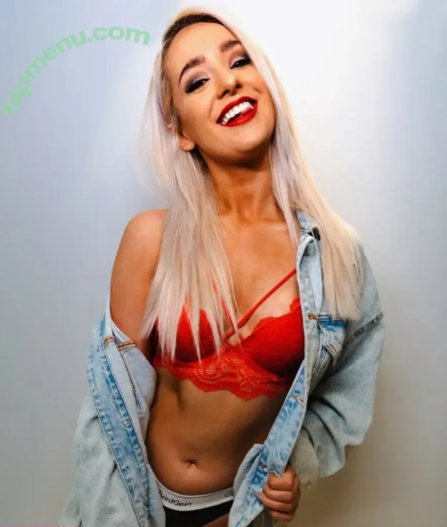 Kelly Marshall nude photo #0019 (kellymarshall98)