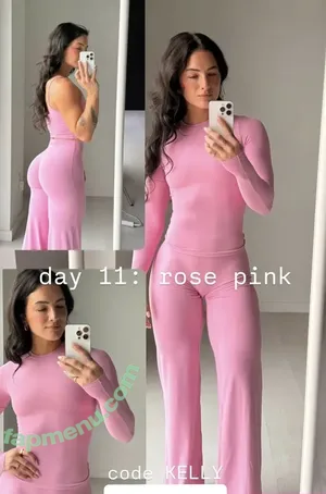 Kelly Matthews / kellylmatthews nude photo #0193