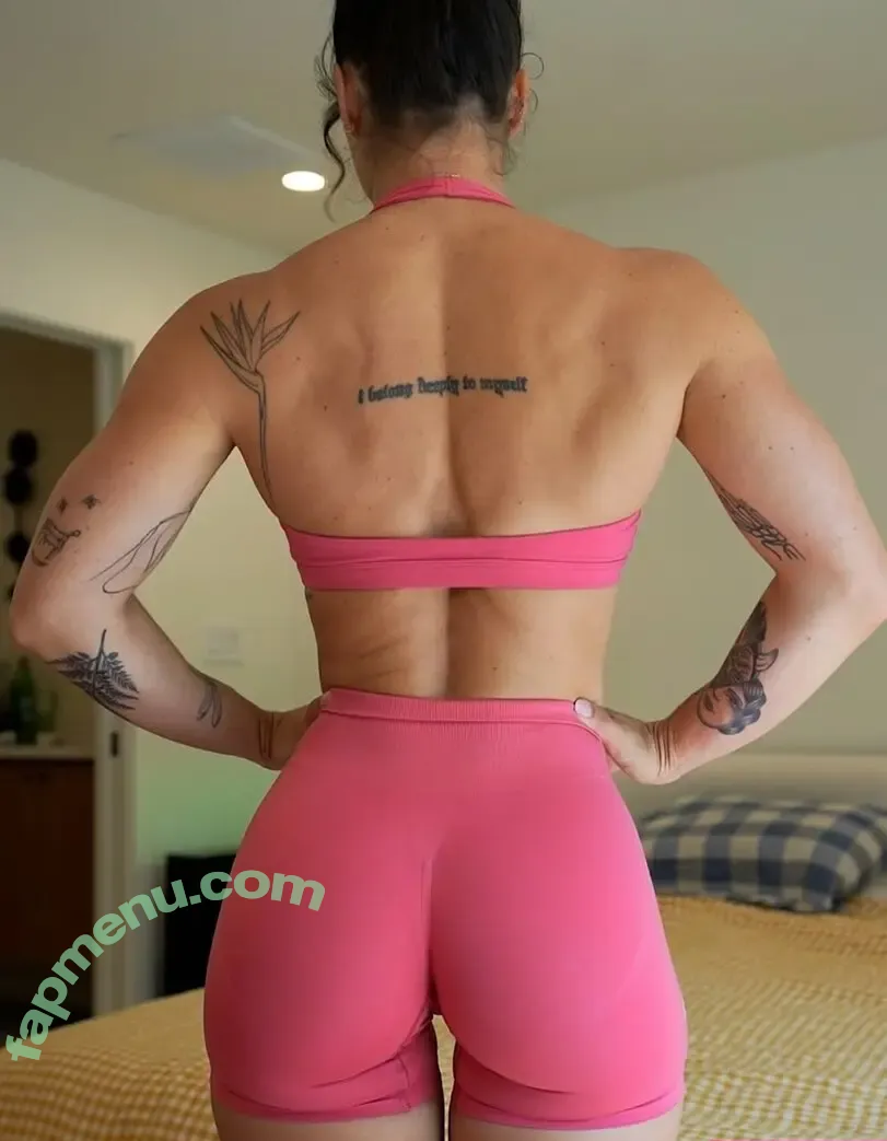 Kelly Matthews nude photo #0170 (kellylmatthews)