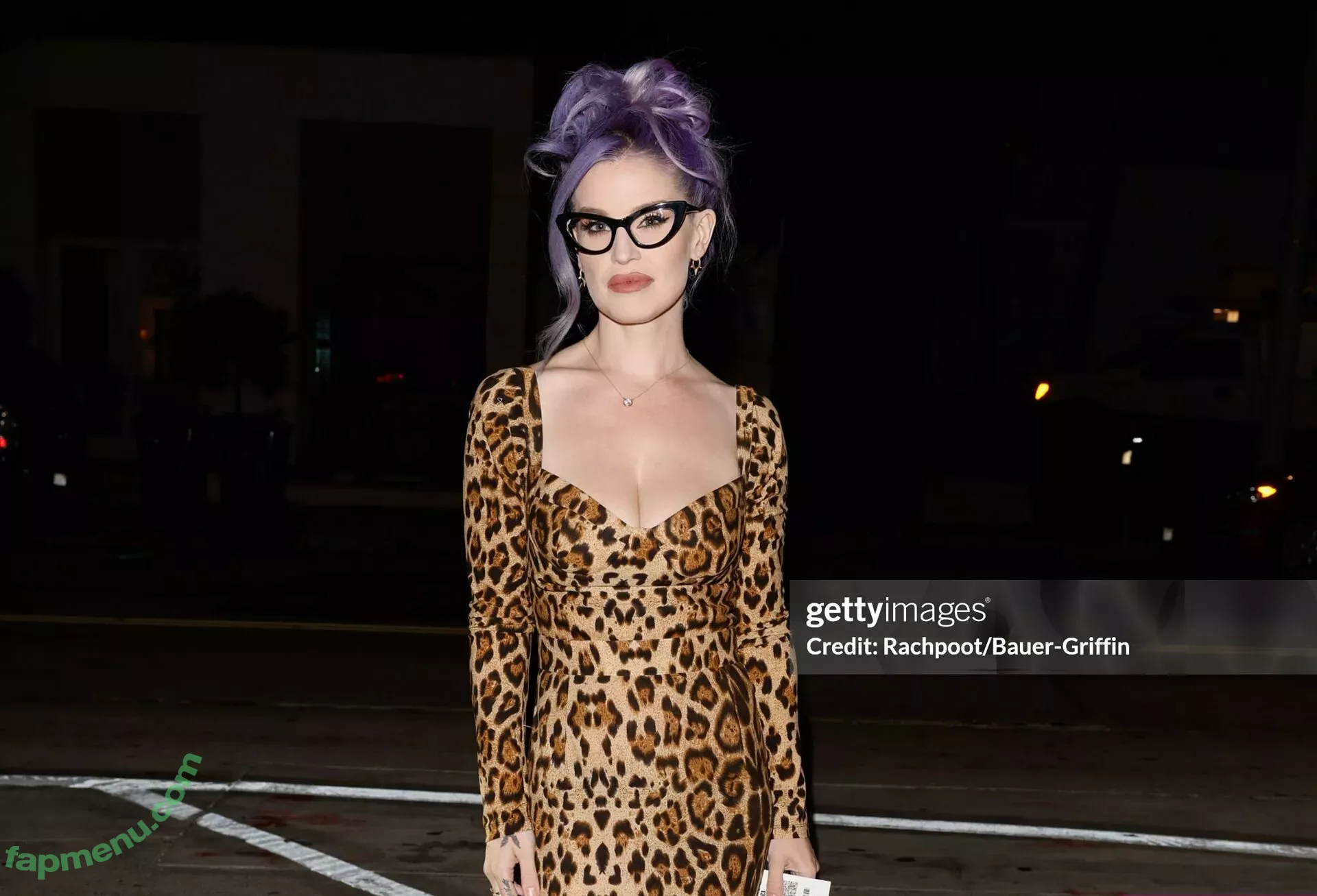 Kelly Osbourne nude photo #0136 (KellyOsbourne)