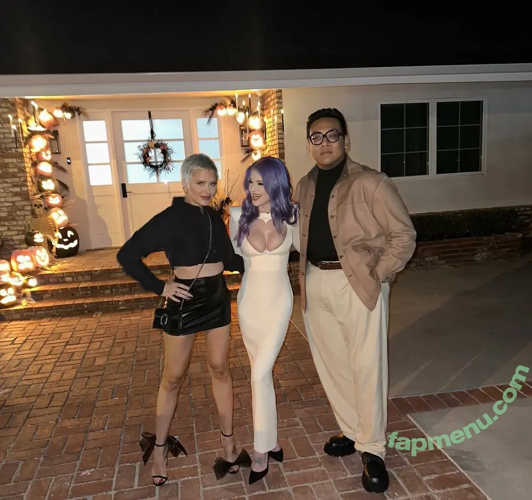 Kelly Osbourne nude photo #0175 (KellyOsbourne)