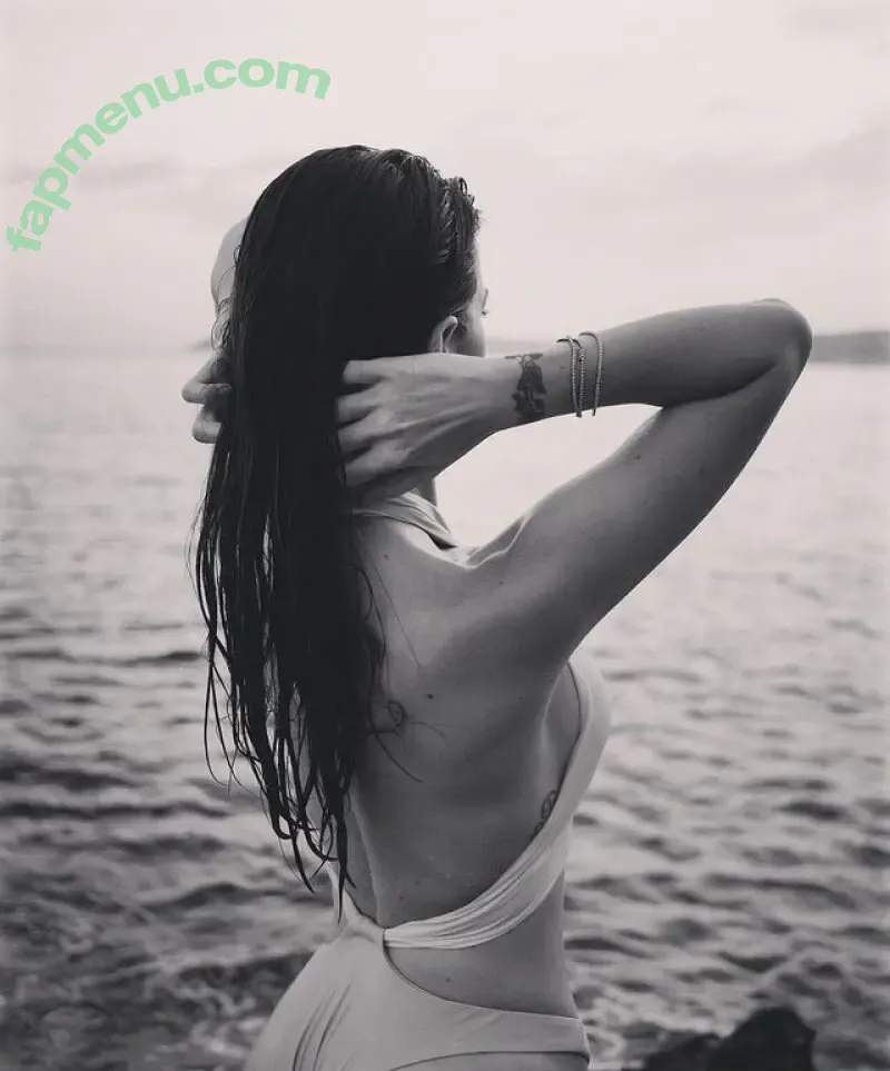 Kelly Piquet nude photo #0072 (kellypiquet)