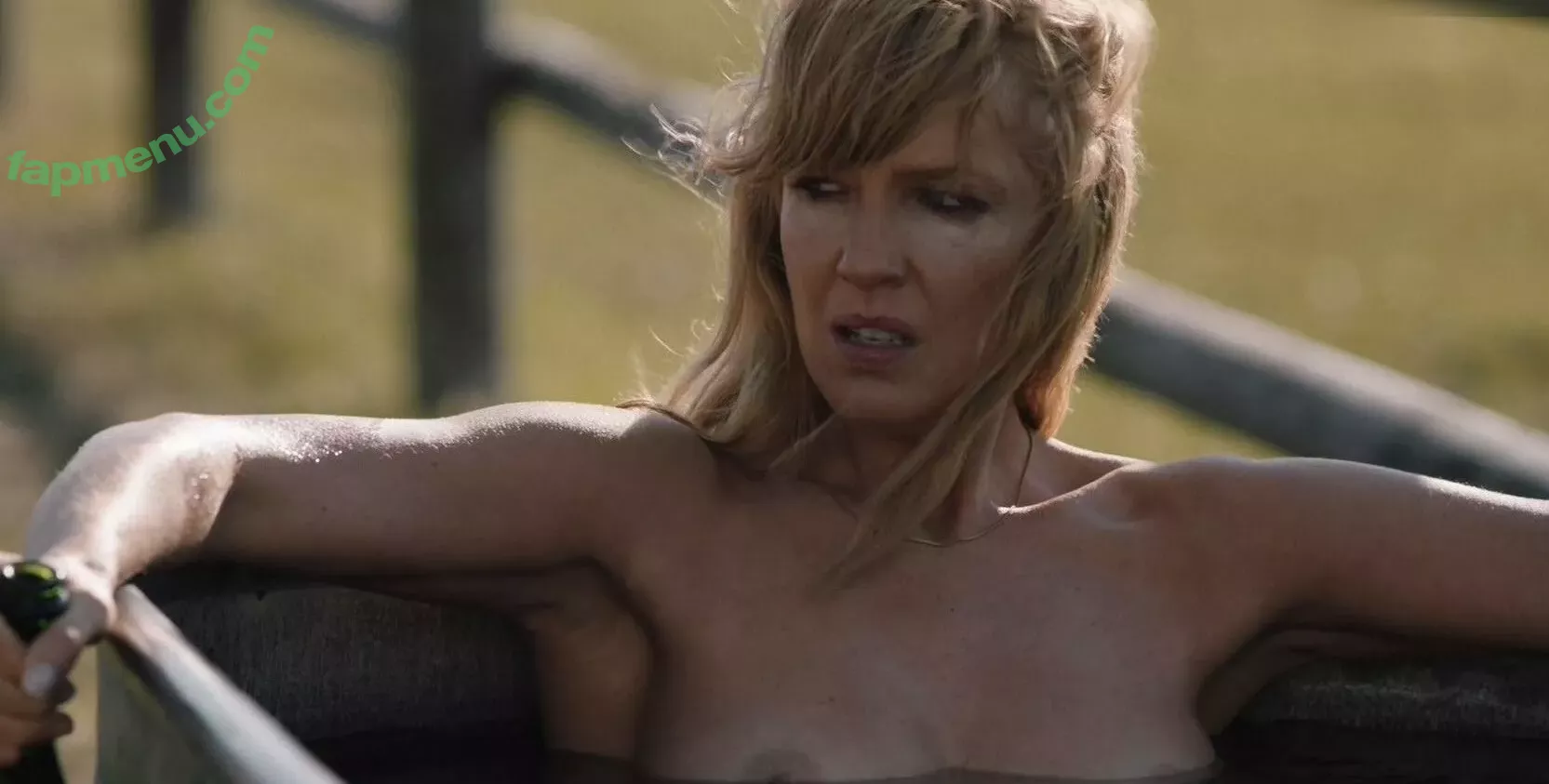 Kelly Reilly nude photo #0076 (mzkellyreilly)