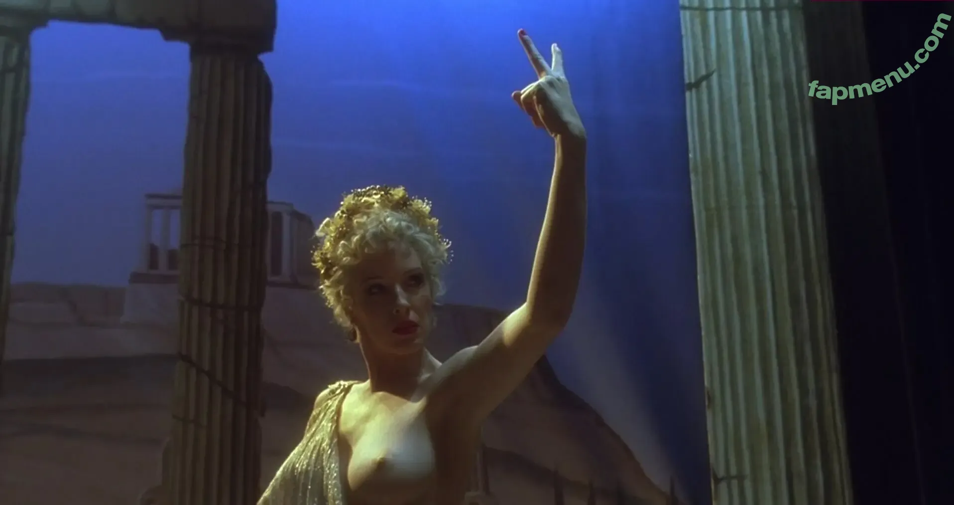 Kelly Reilly nude photo #0173 (mzkellyreilly)