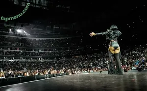 Kelly Rowland / KELLYROWLAND nude photo #0041