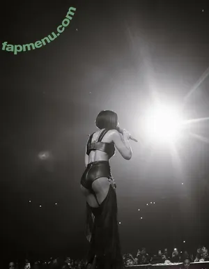 Kelly Rowland / KELLYROWLAND nude photo #0043