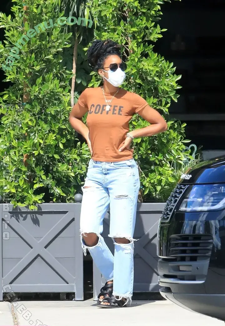 Kelly Rowland nude photo #0023 (KELLYROWLAND)
