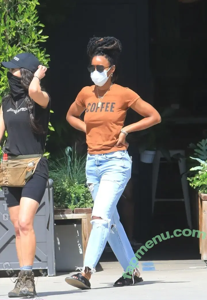 Kelly Rowland nude photo #0033 (KELLYROWLAND)