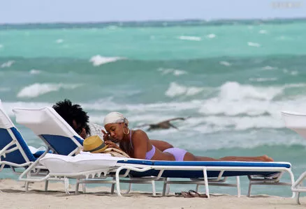 Kelly Rowland / kellyrowland / morenapieldefuego nude photo #0202