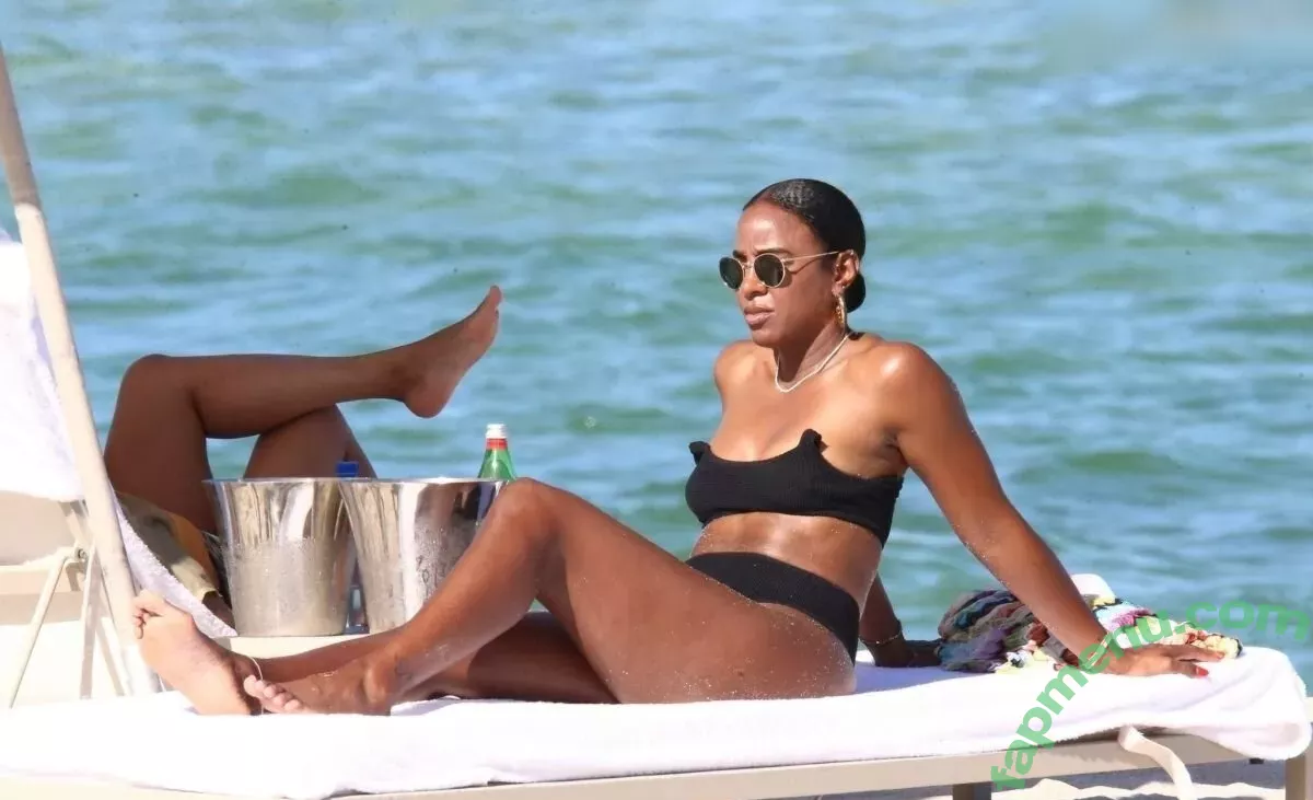 Kelly Rowland nude photo #0100 (kellyrowland / morenapieldefuego)