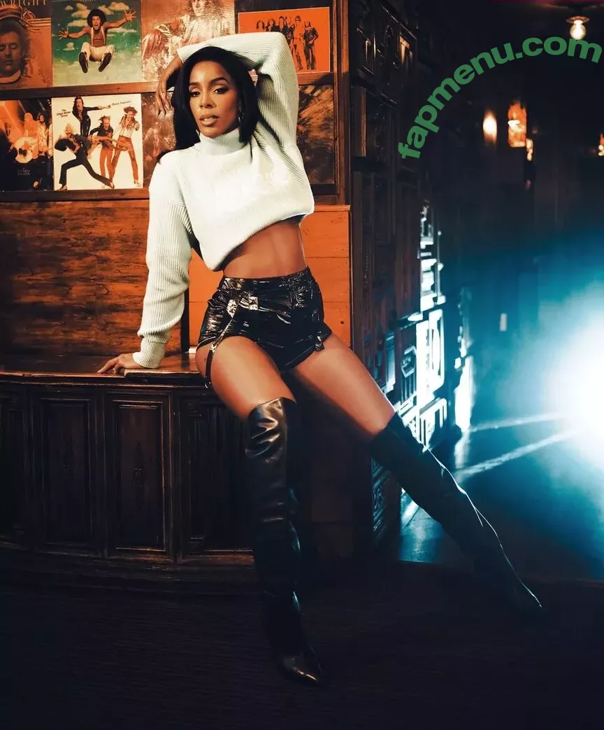 Kelly Rowland nude photo #0219 (kellyrowland / morenapieldefuego)