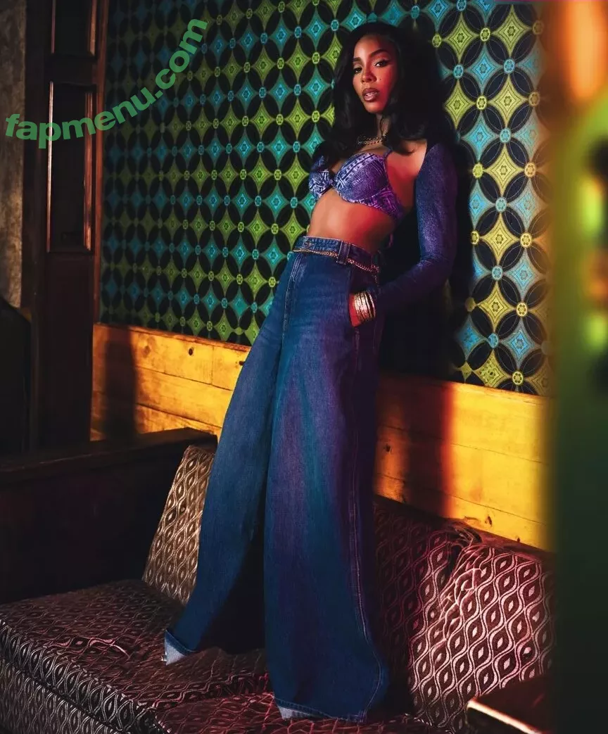 Kelly Rowland nude photo #0225 (kellyrowland / morenapieldefuego)
