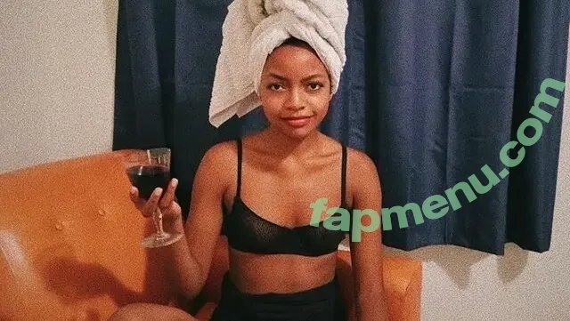 Kelly Stamps nude photo #0001 (thekellystamps)