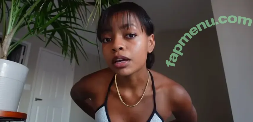 Kelly Stamps nude photo #0008 (thekellystamps)