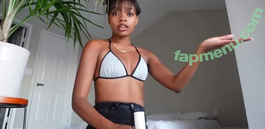 Kelly Stamps nude photo #0021 (thekellystamps)