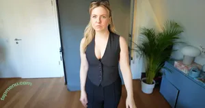 KellyMissesvlog / ajandkelz nude photo #0327