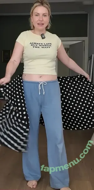 KellyMissesvlog / ajandkelz nude photo #0632
