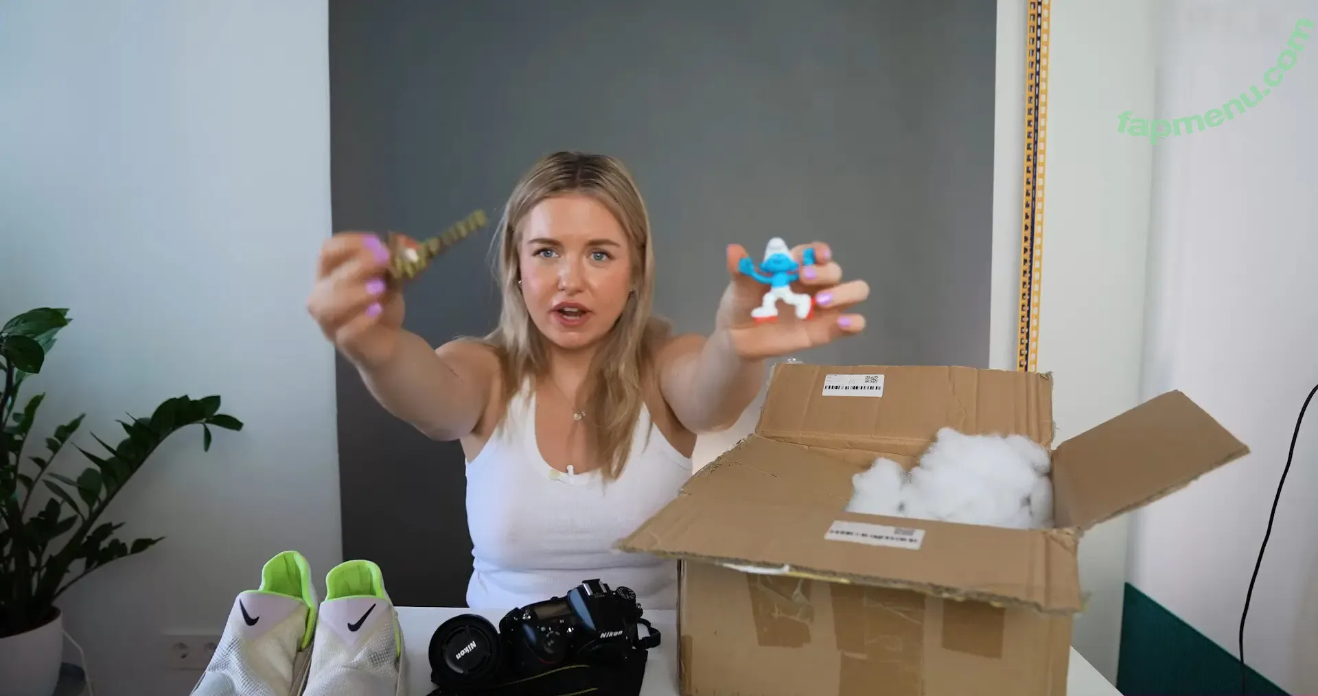 KellyMissesvlog nude photo #0256 (ajandkelz)