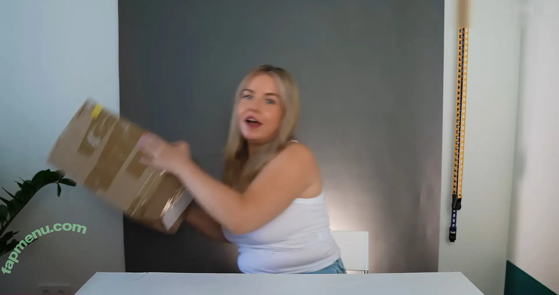 KellyMissesvlog nude photo #0265 (ajandkelz)