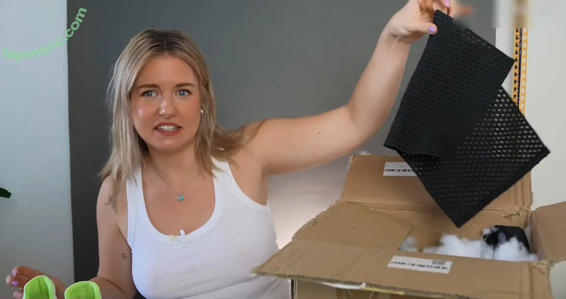 KellyMissesvlog nude photo #0271 (ajandkelz)