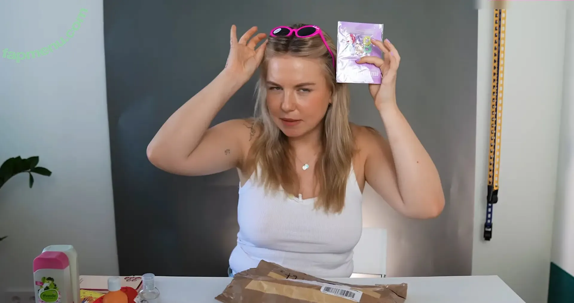KellyMissesvlog nude photo #0272 (ajandkelz)
