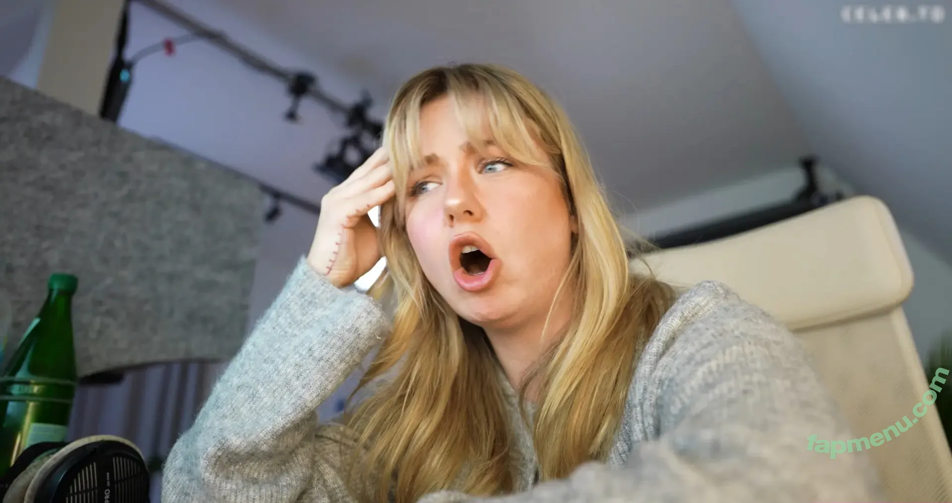 KellyMissesvlog nude photo #0302 (ajandkelz)