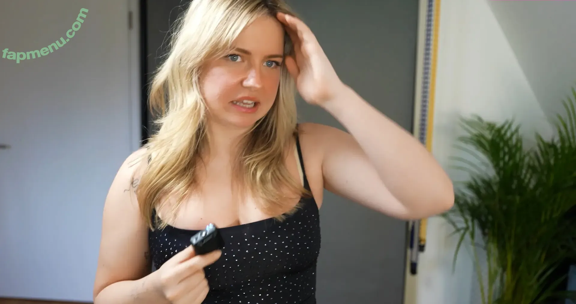 KellyMissesvlog nude photo #0306 (ajandkelz)