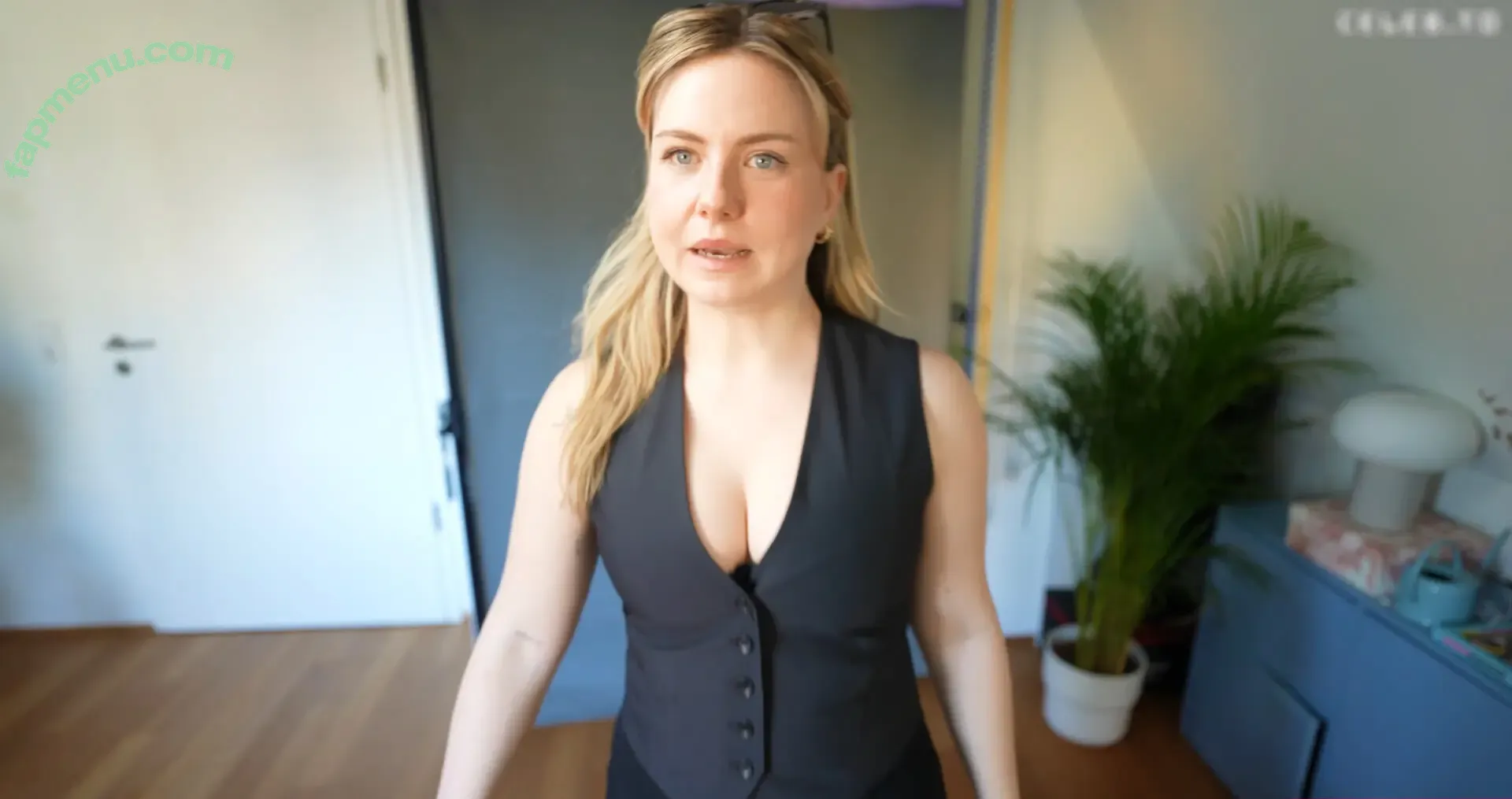 KellyMissesvlog nude photo #0321 (ajandkelz)