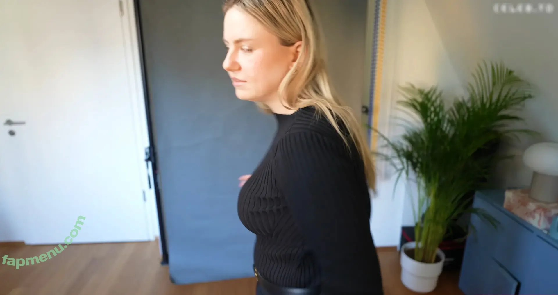KellyMissesvlog nude photo #0323 (ajandkelz)