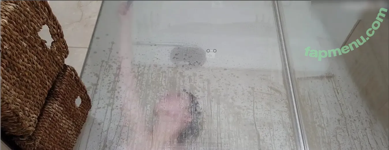 KellyMissesvlog nude photo #0339 (ajandkelz)