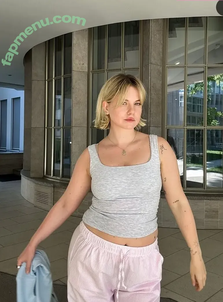 KellyMissesvlog nude photo #0545 (ajandkelz)