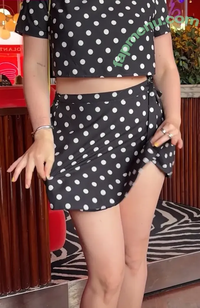 KellyMissesvlog nude photo #0633 (ajandkelz)