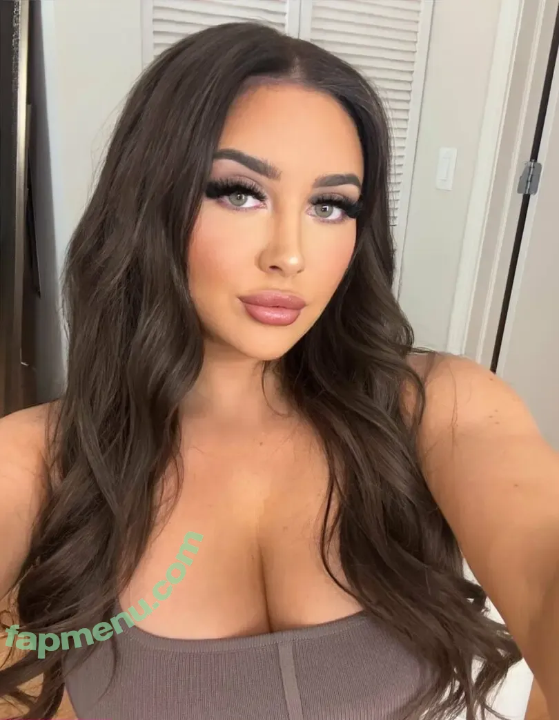 kellyscloset nude photo #0001 (kellysclosetatl)