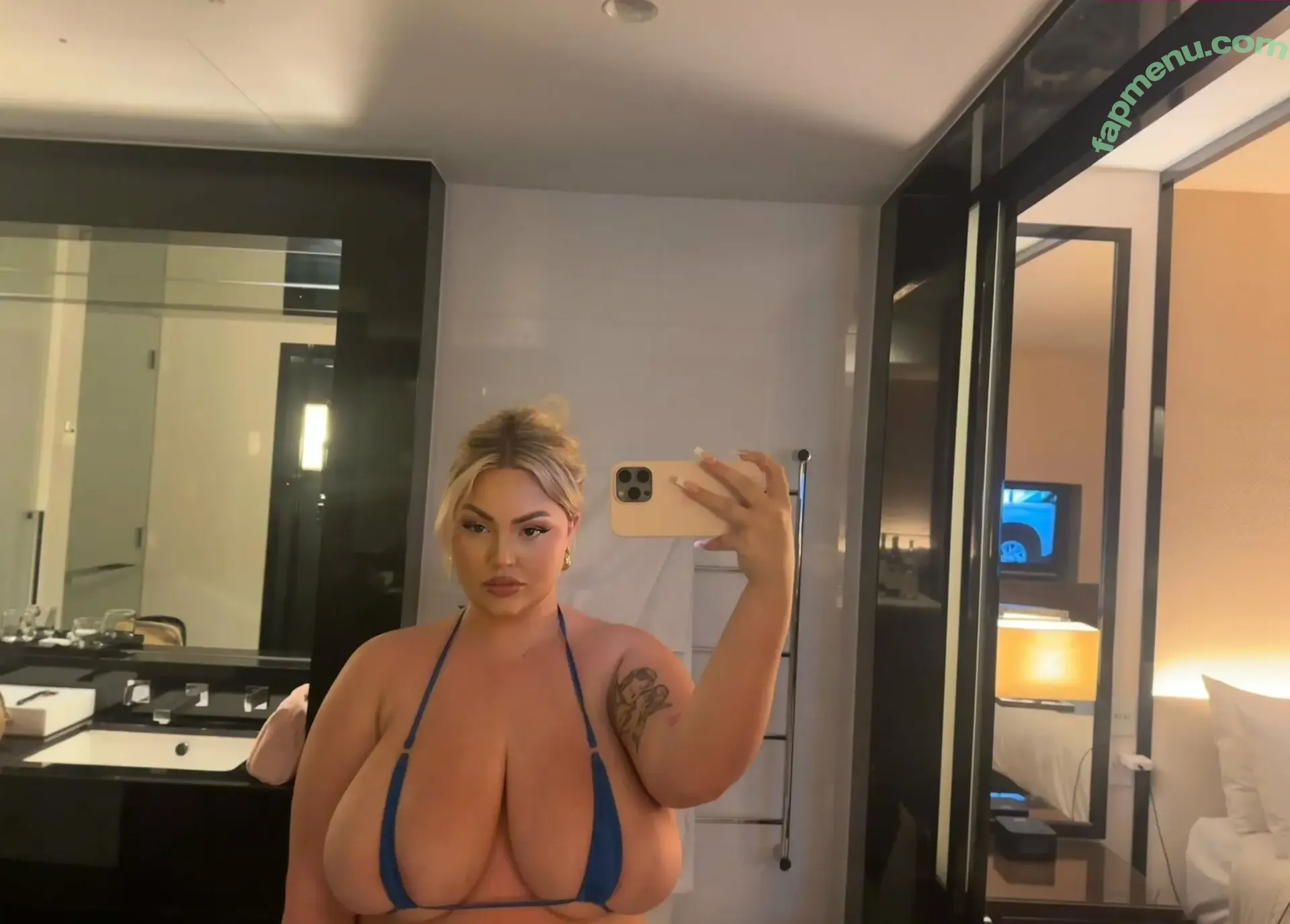 Kellzor101 nude photo #0023 (kellybodensteinn)