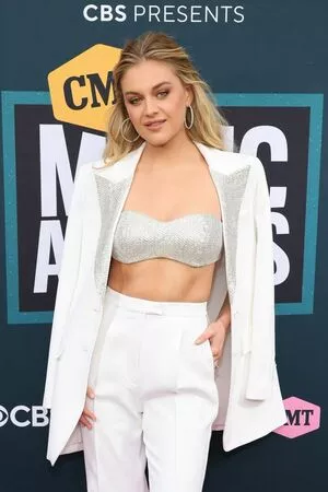 Kelsea Ballerini / kelseaballerini / shadowlies21 nude photo #0001