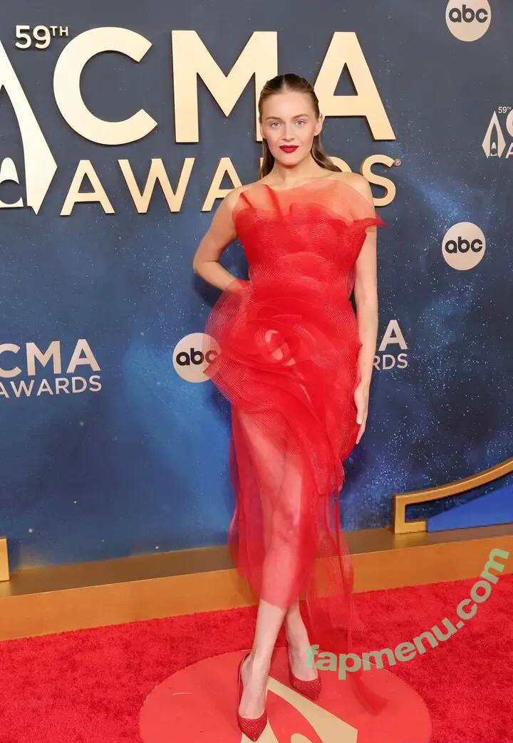 Kelsea Ballerini nude photo #0155 (kelseaballerini / shadowlies21)