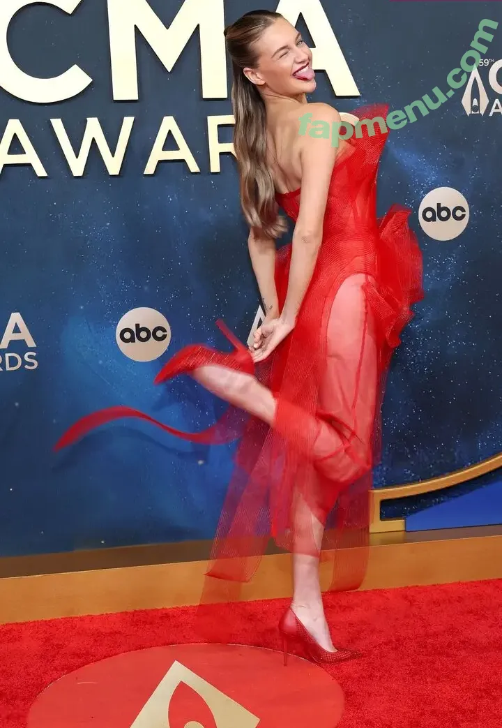 Kelsea Ballerini nude photo #0168 (kelseaballerini / shadowlies21)