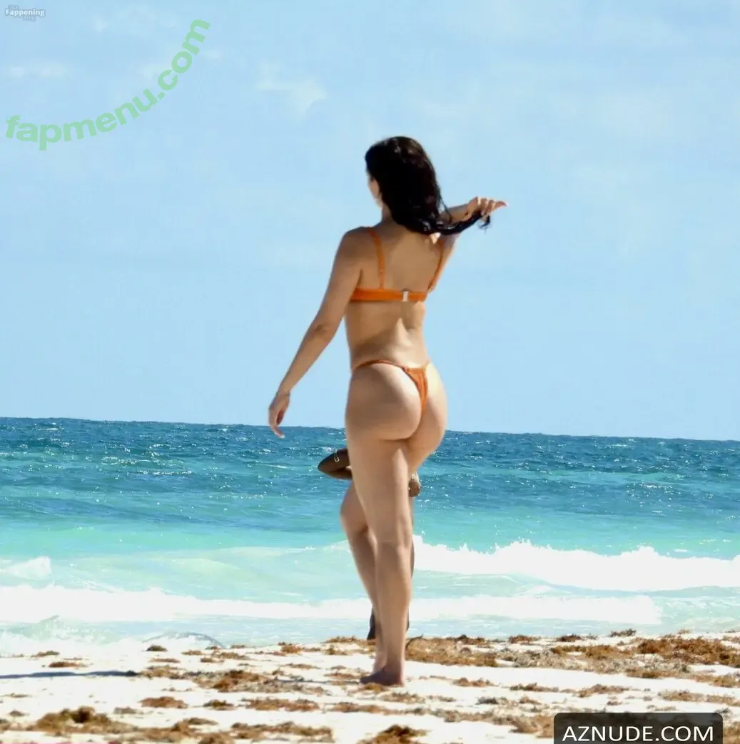 Kelsey Calemine nude photo #0035 (fatherkels)