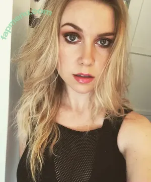 Kelsey Cook / KelseyCook / kelseycookcomedy nude photo #0026