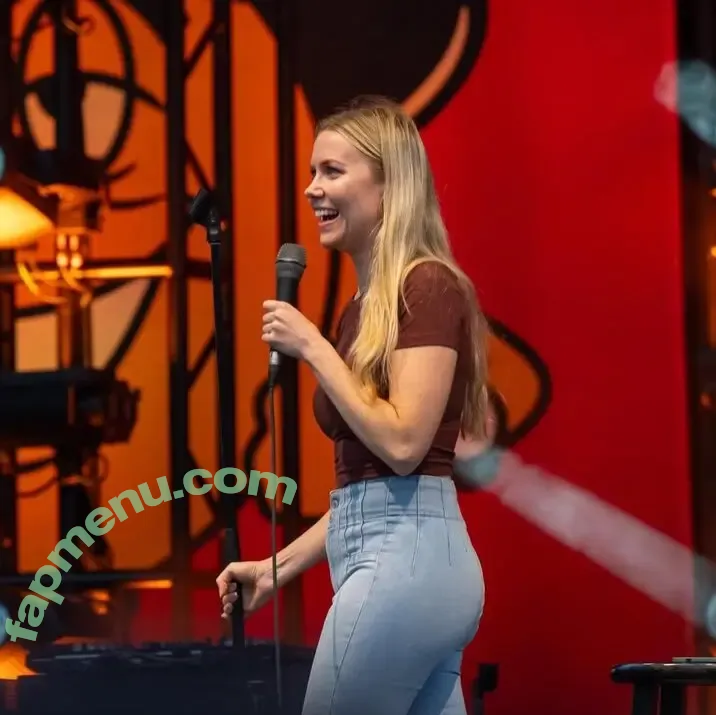 Kelsey Cook nude photo #0002 (kelseycookcomedy)