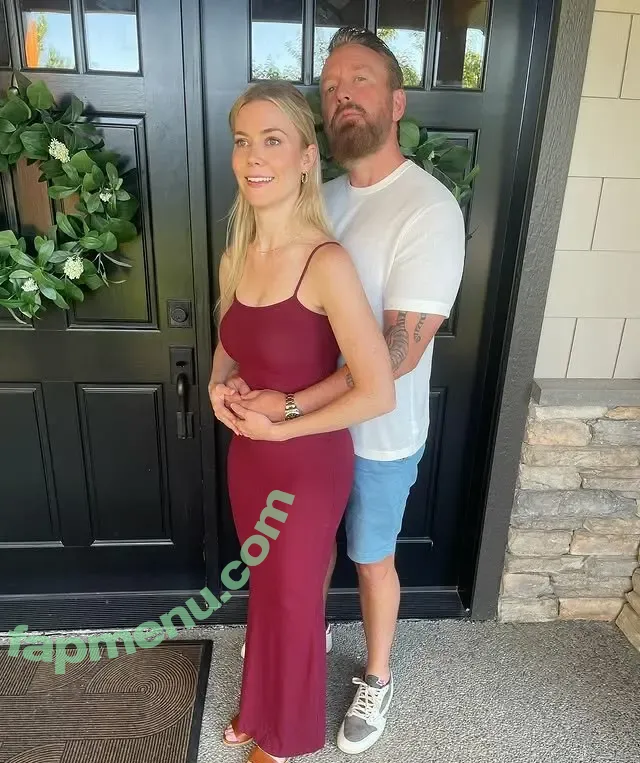 Kelsey Cook nude photo #0037 (KelseyCook / kelseycookcomedy)