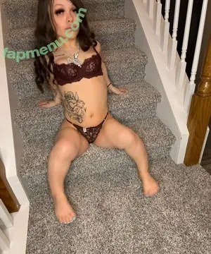  nude photo #0002