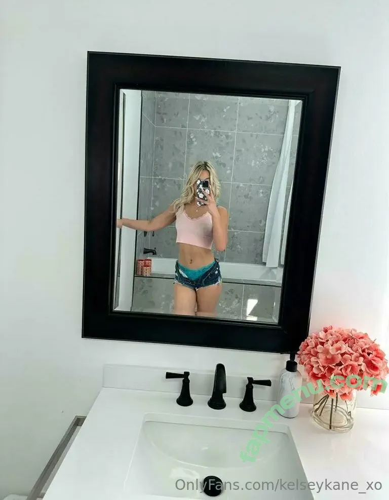 kelseykane_xo nude photo #0059 (thekelseykane)