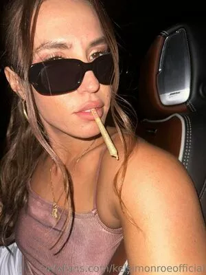 Kelsi Monroe / OfficialKMBooty / kelsimonroeofficial / officialkmig2 / therealkelsimonroe nude photo #0605