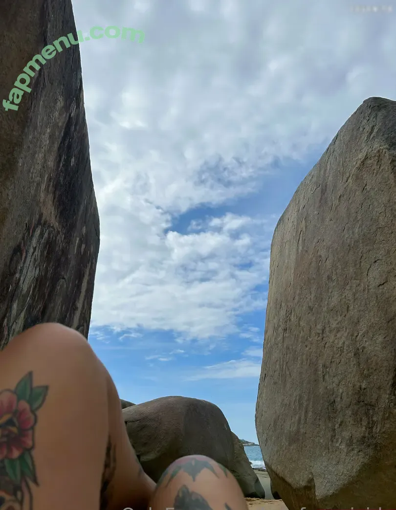Kely fox nude photo #0288 (kelyfox_ / kelyfoxsuicide)
