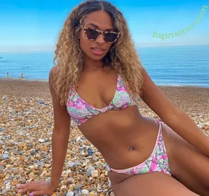 Kemi Rodgers / kemirodgers nude photo #0033