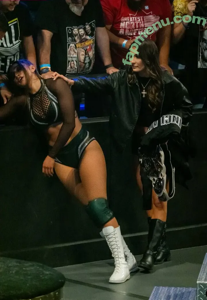 Kendal Grey nude photo #0107 (Peyton Prussin / kendalgreywwe)