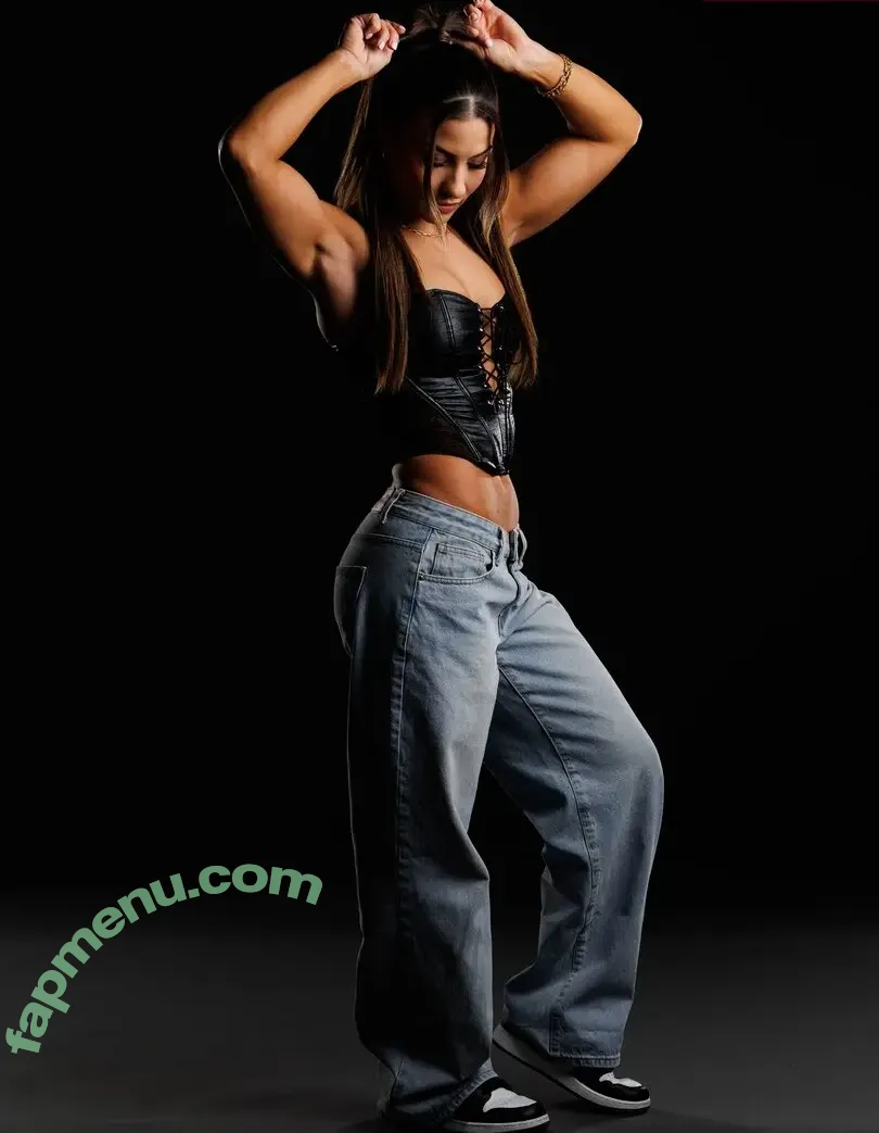 Kendal Grey nude photo #0110 (Peyton Prussin / kendalgreywwe)