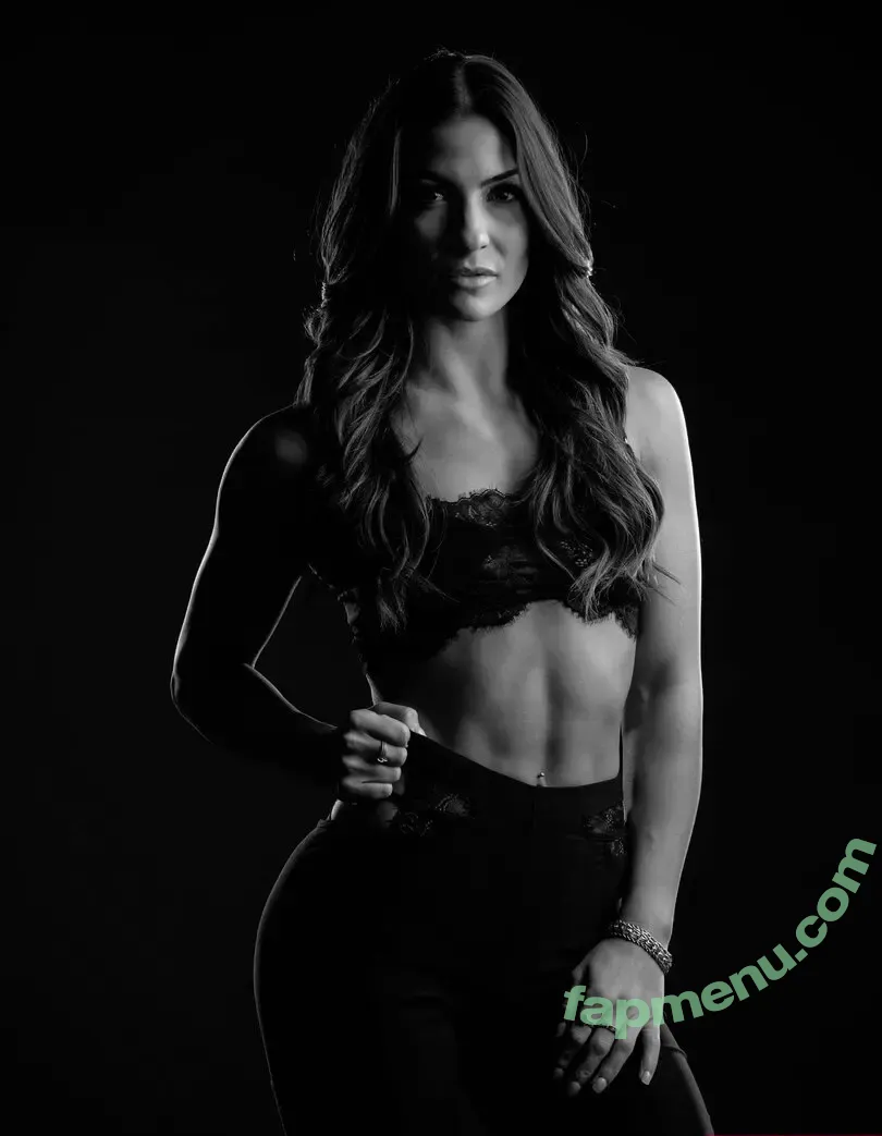 Kendal Grey nude photo #0148 (Peyton Prussin / kendalgreywwe)